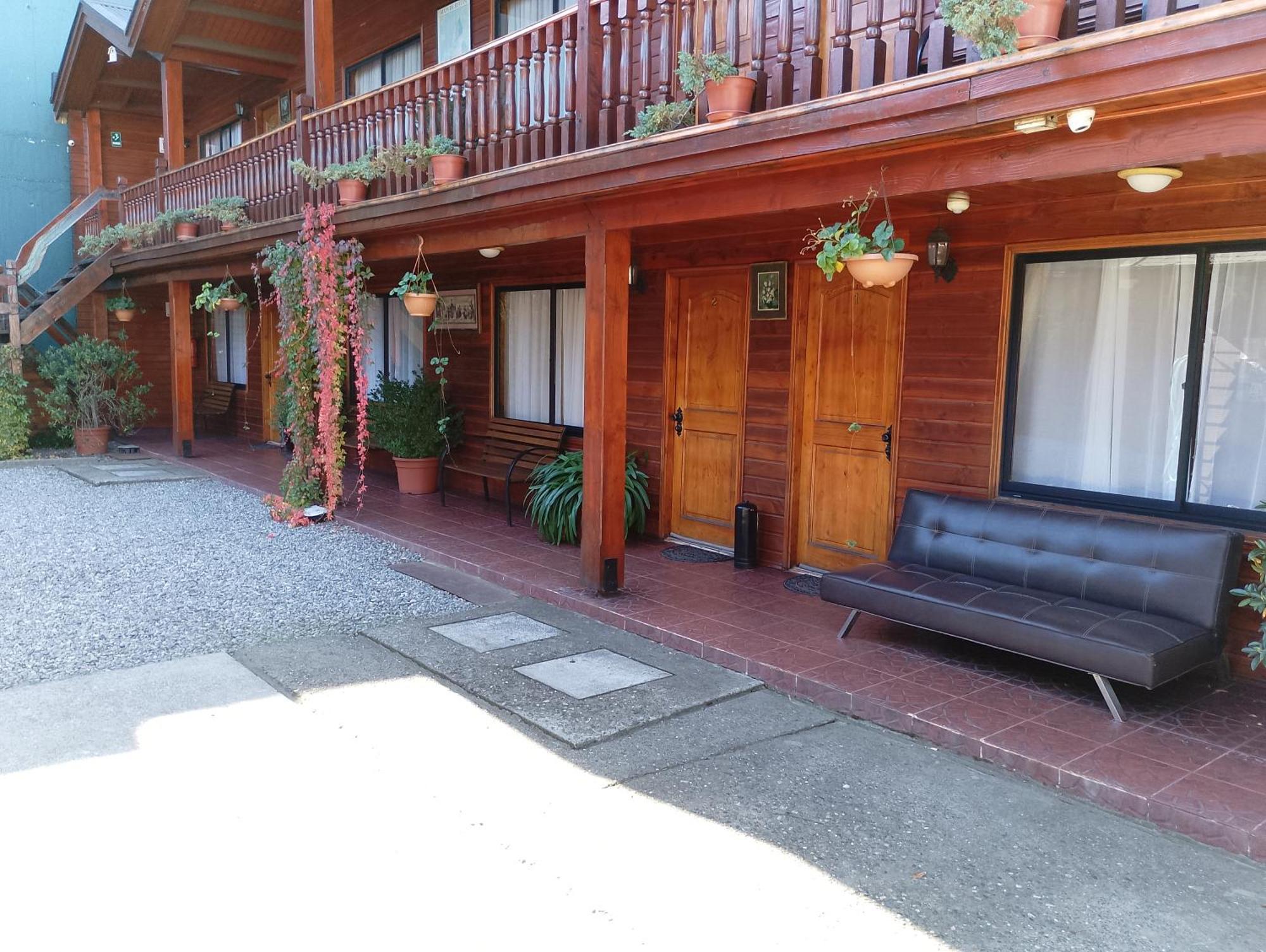 Apart-Hotel Colonia-Koenigsberg Estacionamiento Deptos Completos Ubicado En El Centro De Valdivia Aire Acondicionado Экстерьер фото