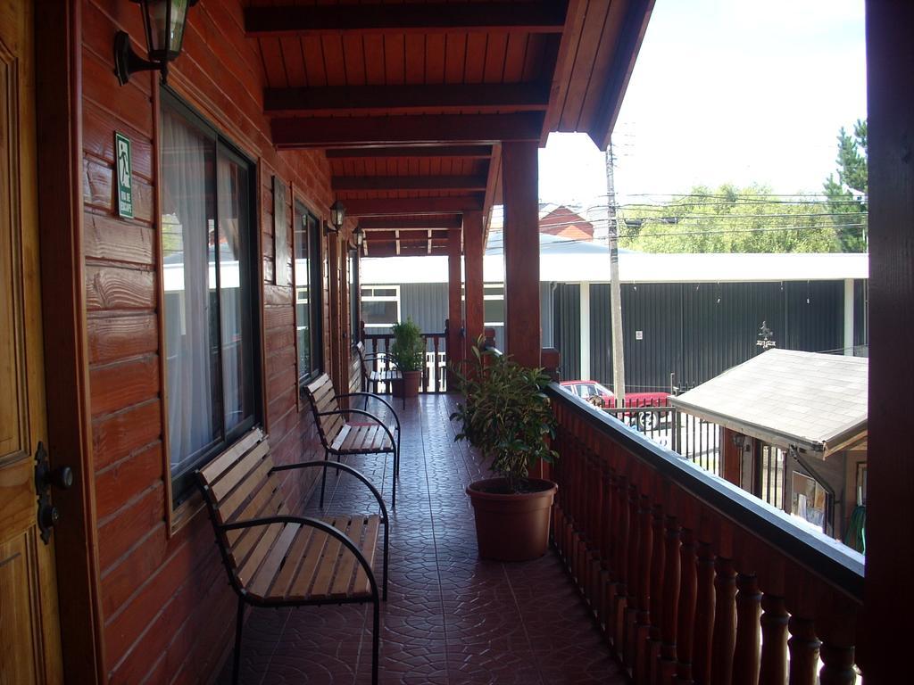 Apart-Hotel Colonia-Koenigsberg Estacionamiento Deptos Completos Ubicado En El Centro De Valdivia Aire Acondicionado Экстерьер фото
